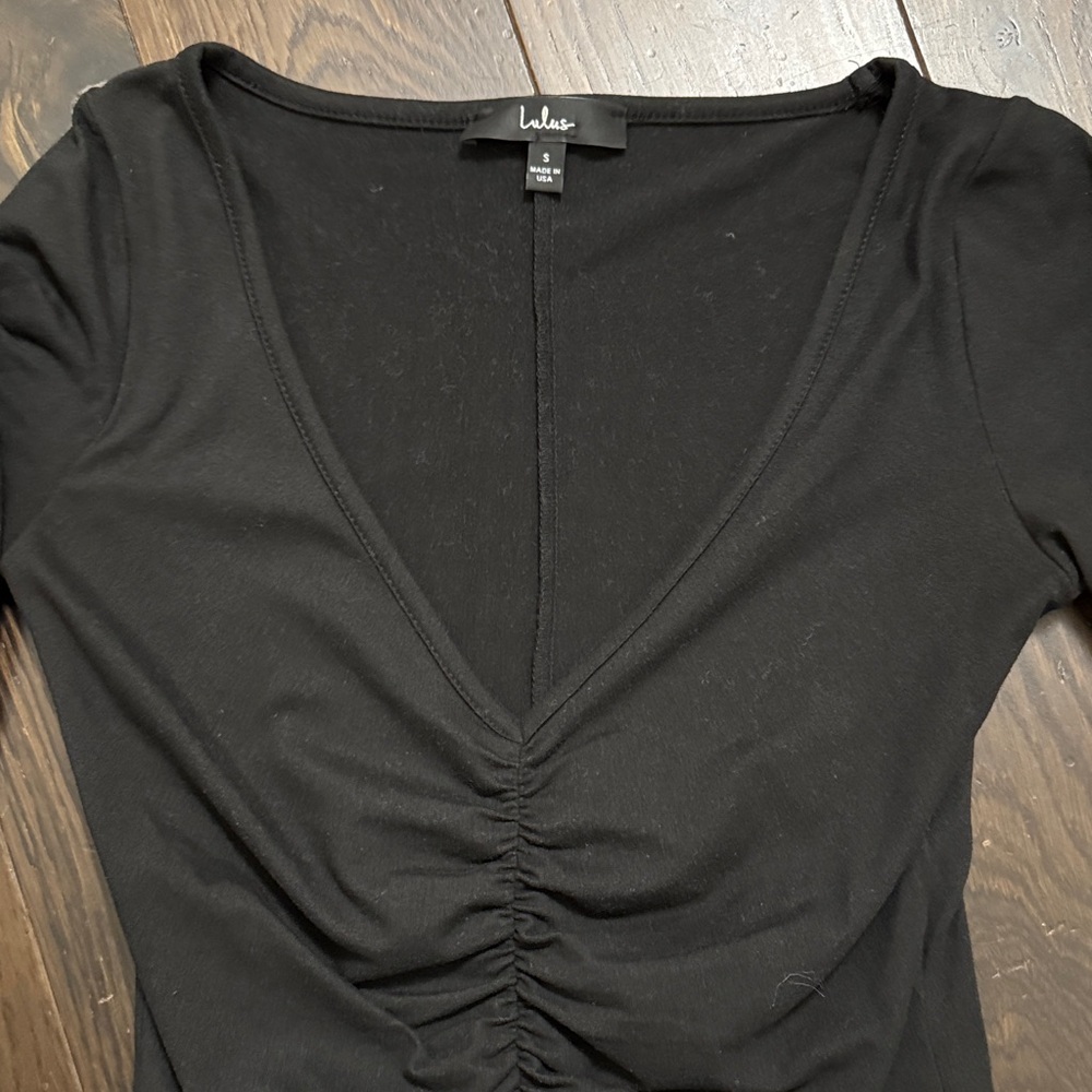 Lulus Black Ruched V-Neck Top - Picture 4 of 6